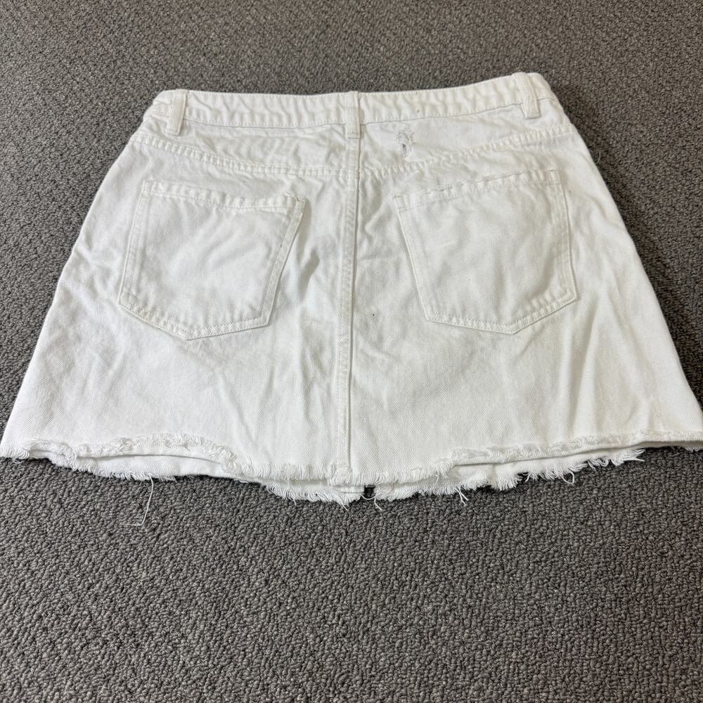 We the Free Women Size 31 Zip It Up Denim Mini Skirt White Open Hem Y2K Jean